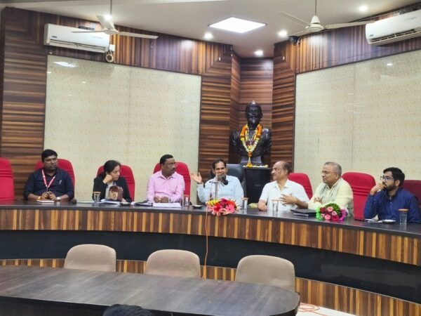 सिंधुदुर्गच्या आरोग्य व्यवस्थेचा प्रधान सचिवांकडून सखोल आढावा
