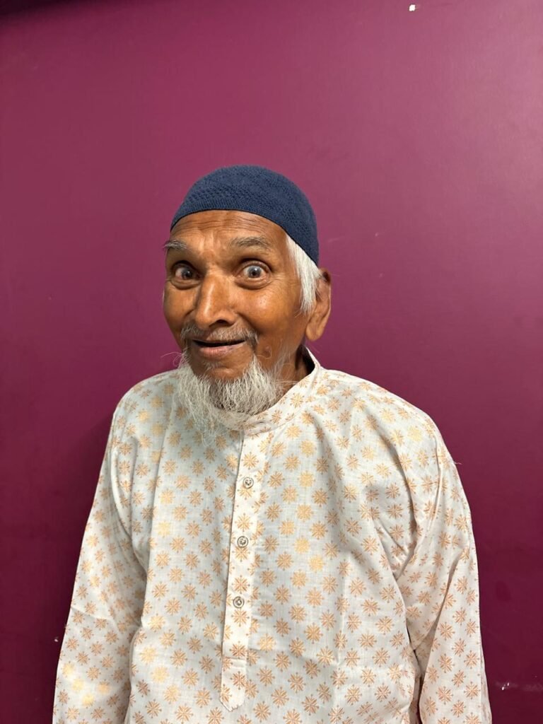 राष्ट्रवादी काँग्रेस अल्पसंख्यांक विभाग राज्य महासचिव शफीक खान यांना पितृशोक
