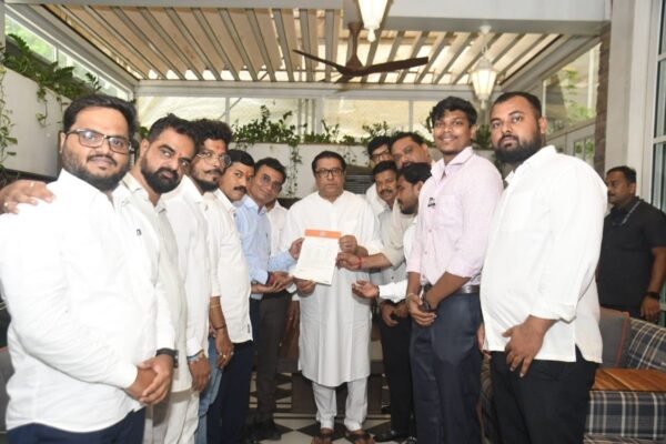 मनसेच्या कांदिवली विधानसभा उपविभाग सचिवपदी चंद्रशेखर सावंत यांची फेरनिवड