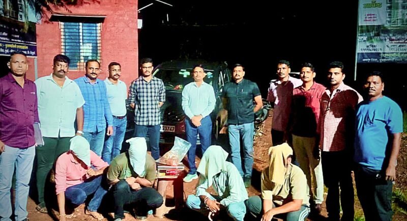 स्थानिक गुन्हा अन्वेषण शाखा सिंधुदुर्ग यांची कारवाई