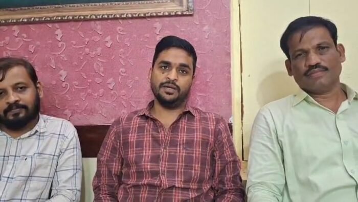 नाईक बंधूंनी आत्मपरीक्षण करावे; स्टंटबाजीसाठी लोक जमा करू नयेत