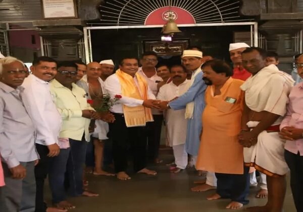 नगरसेवक राकेश राणेंची शब्दपूर्ती ! निम्मेवाडी ते चव्हाटा मंदिर पर्यंत पदरमोड करून बांधली चिरेबंदी पायवाट