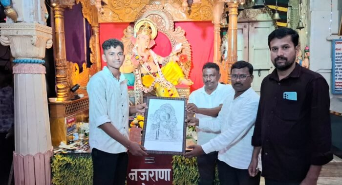 चौघड्यावरच्या गणपती बाप्पाचे अप्रतिम पेन्सिल स्केच..!