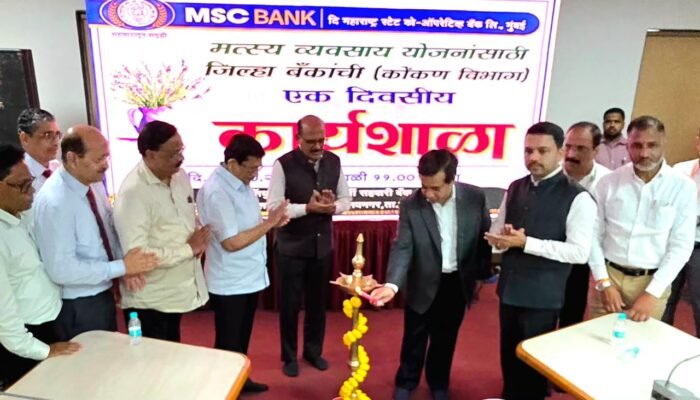 मच्छिमारांना कुणावरही अवलंबून न ठेवता स्वावलंबी बनवणे हेच सरकारचे ध्येय:ना&hellip;